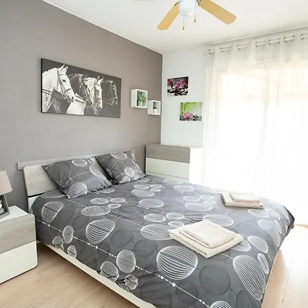 Appartement Roc Center Serenity, 2 Pieces